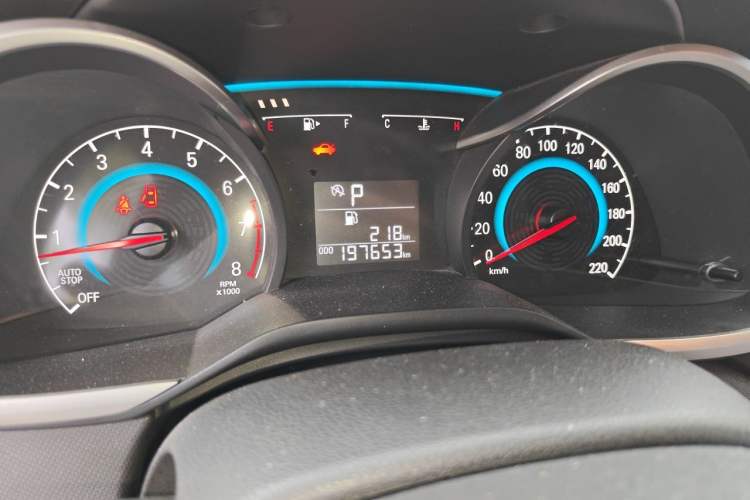 Used Chevrolet Cavalier 2018 320 Automatic Xinyue Edition Odometer Close Up