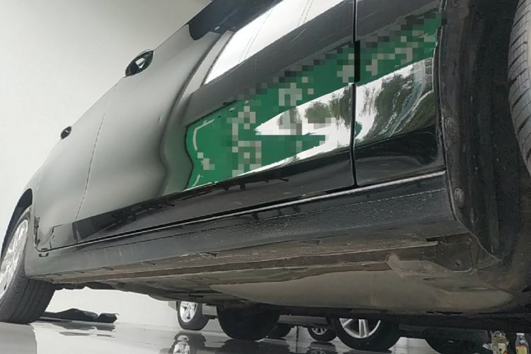 Used Chevrolet Cavalier 2018 320 Manual Enjoyment Edition Right Side Sill