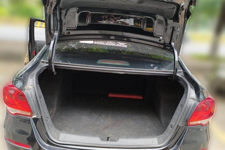Used Chevrolet Cavalier 2018 320 Automatic Enjoyment Sunroof Edition Trunk