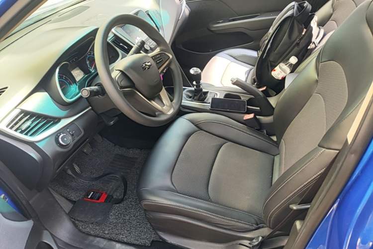 Used Chevrolet Cavalier 2018 320 Manual Xinyue Edition Left Front Seat