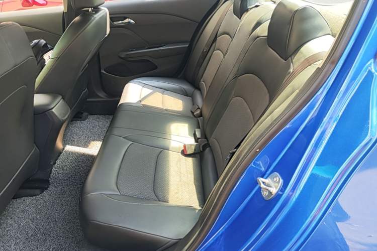 Used Chevrolet Cavalier 2018 320 Manual Xinyue Edition Left Rear Seat