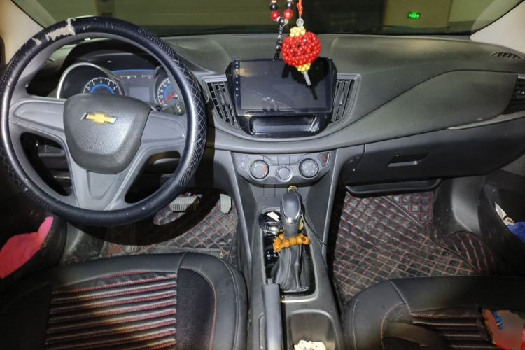 Used Chevrolet Cavalier 2018 320 Automatic Enjoyment Sunroof Edition Center Console