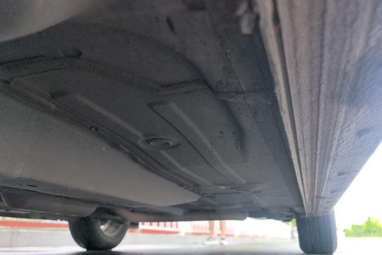 Used Chevrolet Cavalier 2018 320 Automatic Xinyue Edition Chassis Front Left