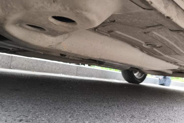 Used Chevrolet Cavalier 2018 320 Automatic Xinyue Edition Chassis Front Left