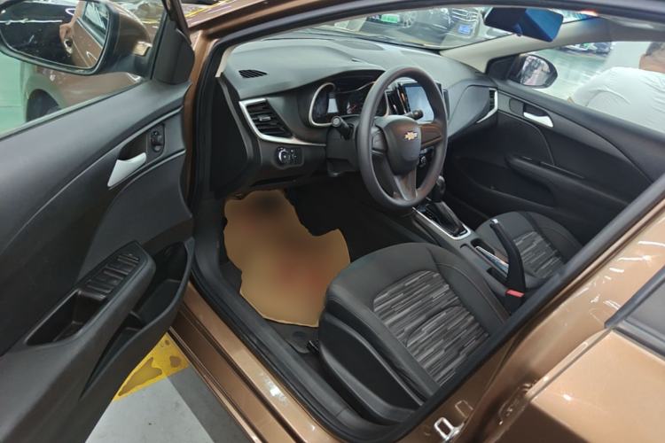 Used Chevrolet Cavalier 2018 320 Automatic Enjoyment Sunroof Edition Driver Seat