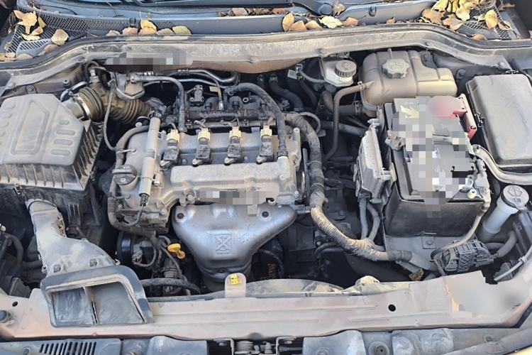 Used Chevrolet Cavalier 2018 320 Automatic Xinyue Edition Engine Bay