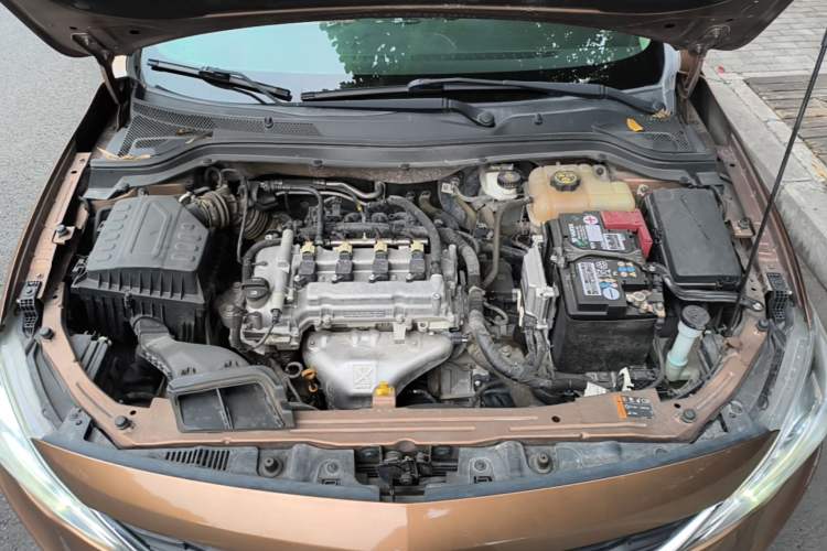 Used Chevrolet Cavalier 2018 320 Automatic Xinyue Edition Engine Bay