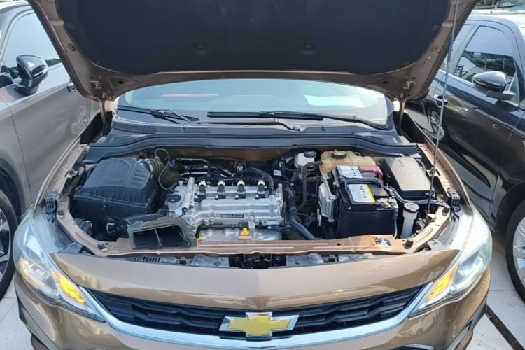 Used Chevrolet Cavalier 2018 320 Manual Xinyue Edition Engine Bay