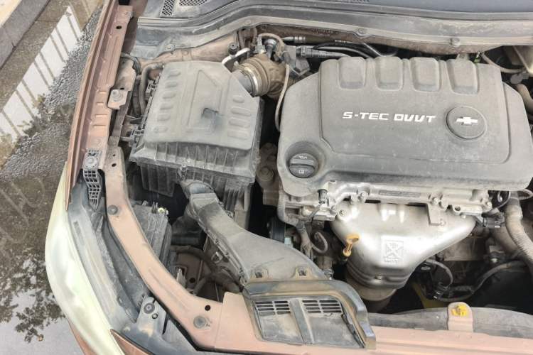 Used Chevrolet Cavalier 2018 320 Automatic Xinyue Edition Engine Bay Right