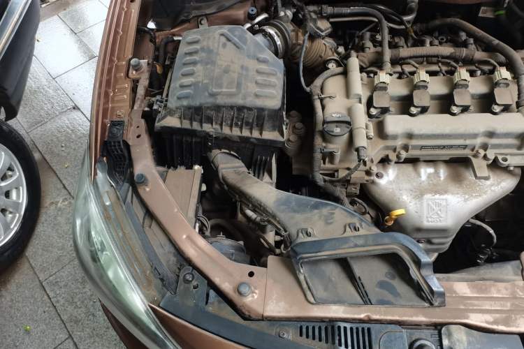 Used Chevrolet Cavalier 2018 320 Automatic Enjoyment Sunroof Edition Engine Bay Right