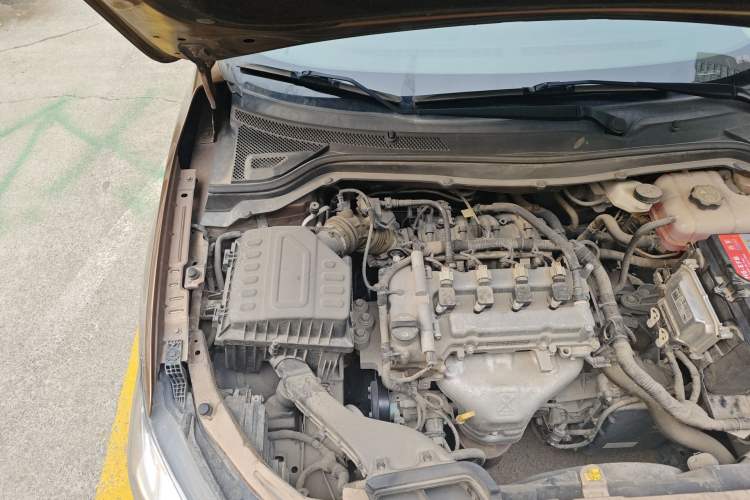 Used Chevrolet Cavalier 2018 320 Automatic Xinyue Edition Engine Bay Right