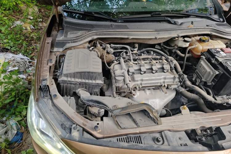 Used Chevrolet Cavalier 2018 320 Automatic Xinyue Edition Engine Bay Right
