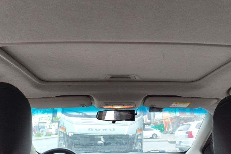 Used Chevrolet Cavalier 2018 320 Automatic Xinyue Edition Headliner