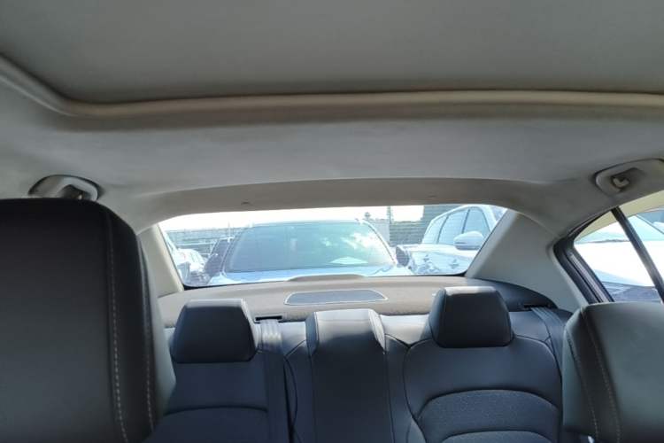 Used Chevrolet Cavalier 2018 320 Manual Xinyue Edition Headliner