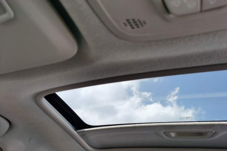 Used Chevrolet Cavalier 2018 320 Automatic Xinyue Edition Headliner