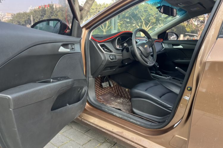 Used Chevrolet Cavalier 2018 320 Automatic Enjoyment Sunroof Edition Interior 2