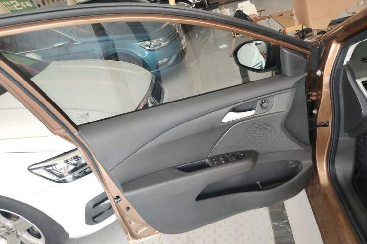 Used Chevrolet Cavalier 2018 320 Automatic Enjoyment Sunroof Edition Interior 7