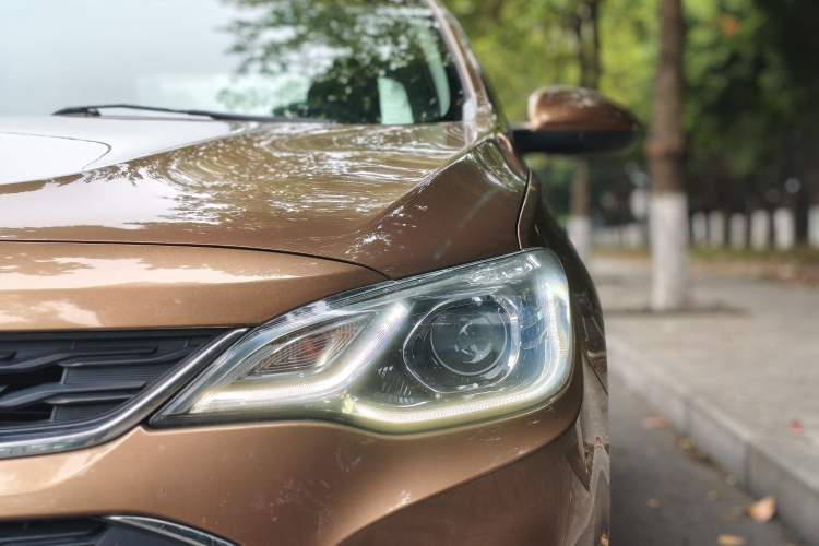 Used Chevrolet Cavalier 2018 320 Automatic Xinyue Edition Left Front Headlight