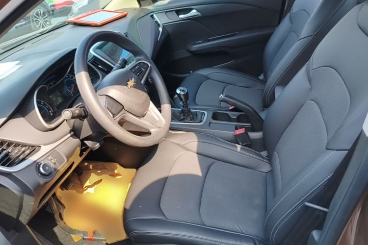 Used Chevrolet Cavalier 2018 320 Manual Xinyue Edition Left Front Seat