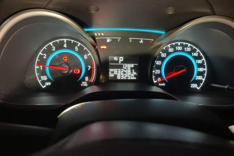Used Chevrolet Cavalier 2018 320 Automatic Enjoyment Sunroof Edition Odometer Close Up