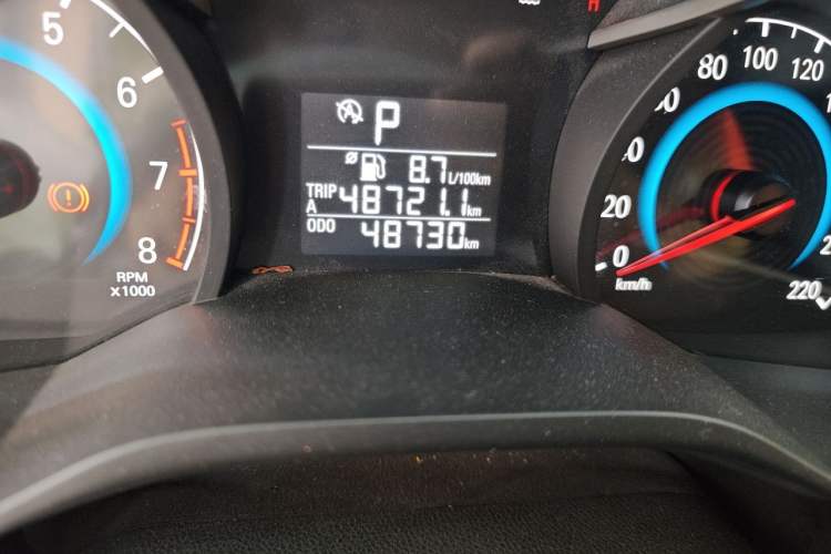 Used Chevrolet Cavalier 2018 320 Automatic Xinyue Edition Odometer Close Up