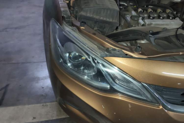 Used Chevrolet Cavalier 2018 320 Automatic Xinyue Edition Right Front Headlight