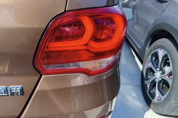 Used Chevrolet Cavalier 2018 320 Manual Xinyue Edition Right Rear Taillight
