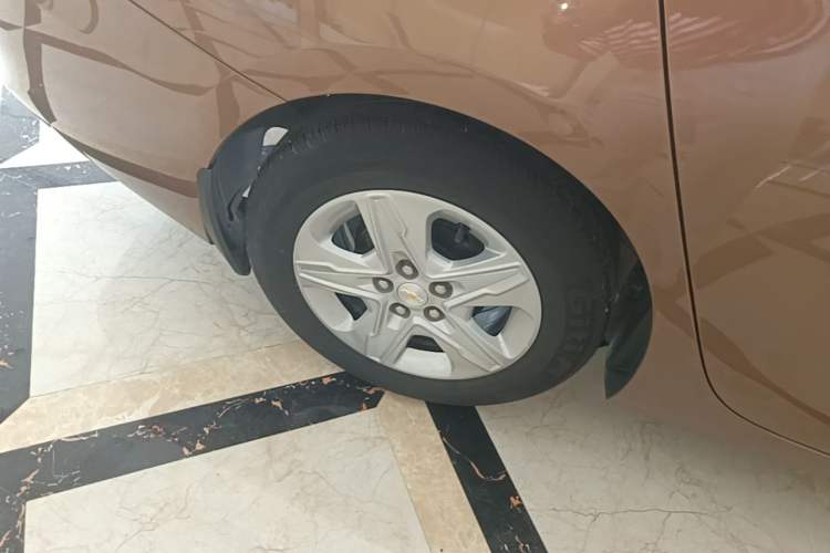 Used Chevrolet Cavalier 2018 320 Automatic Enjoyment Sunroof Edition Right Rear Wheel Hub