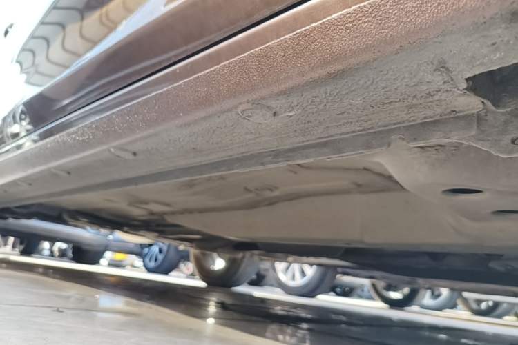 Used Chevrolet Cavalier 2018 320 Manual Xinyue Edition Right Side Sill