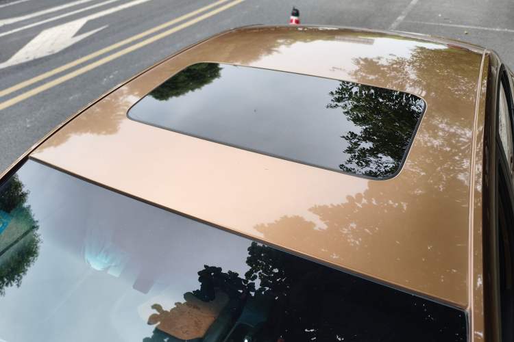 Used Chevrolet Cavalier 2018 320 Automatic Xinyue Edition Roof