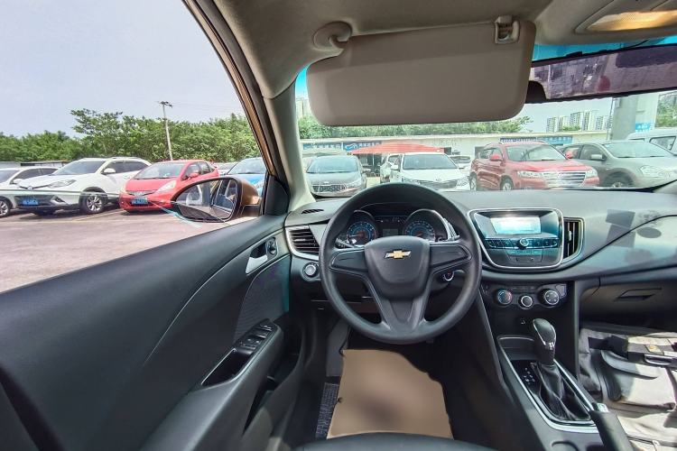 Used Chevrolet Cavalier 2018 320 Automatic Enjoyment Sunroof Edition Steering Wheel