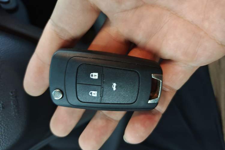 Used Chevrolet Cavalier 2018 320 Automatic Enjoyment Sunroof Edition Vehicle Key