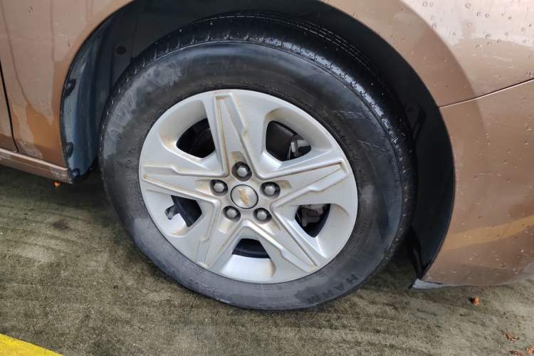Used Chevrolet Cavalier 2018 320 Automatic Enjoyment Sunroof Edition Exterior 7