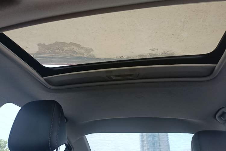 Used Chevrolet Cavalier 2018 320 Automatic Xinyue Edition Headliner