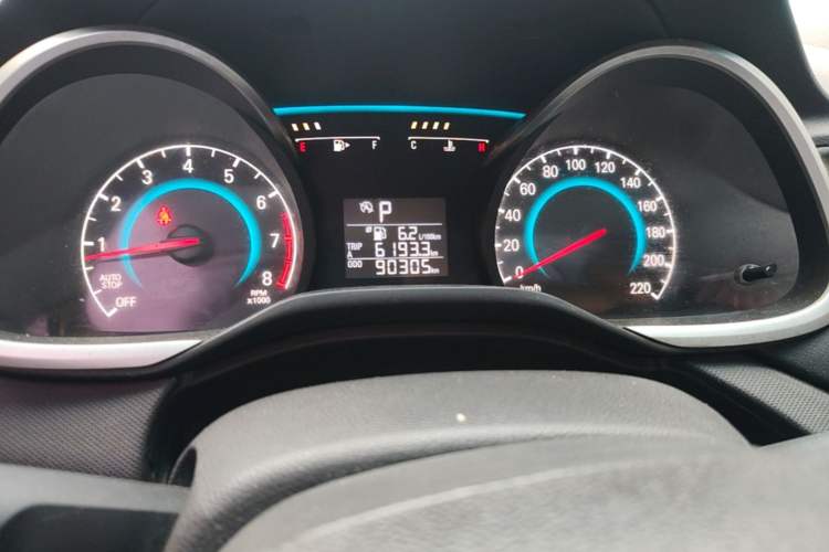 Used Chevrolet Cavalier 2018 320 Automatic Xinyue Edition Odometer Close Up