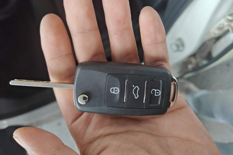 Used Chevrolet Cavalier 2018 320 Automatic Enjoyment Sunroof Edition Vehicle Key