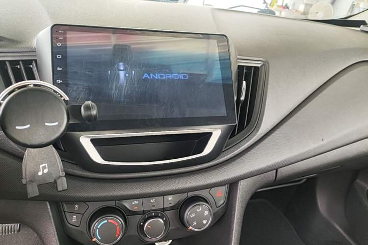 Used Chevrolet Cavalier 2018 320 Automatic Enjoyment Sunroof Edition Audio And AC Panel