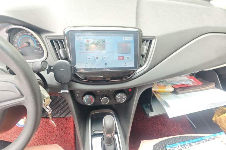 Used Chevrolet Cavalier 2018 320 Automatic Enjoyment Sunroof Edition Audio And AC Panel