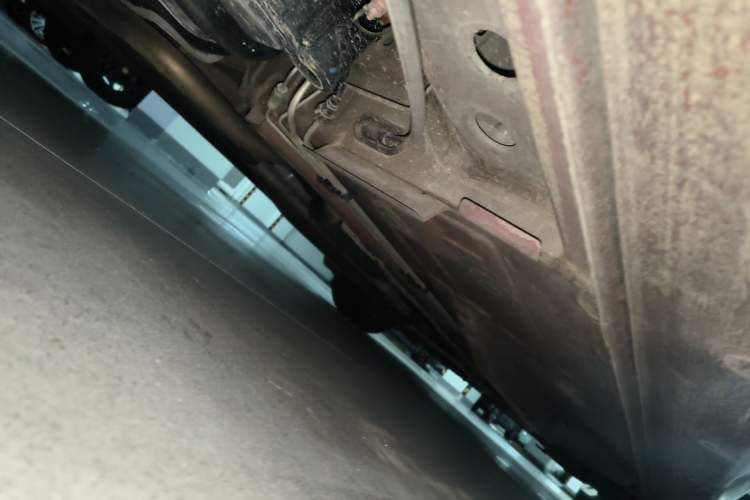 Used Chevrolet Cavalier 2018 320 Manual Xinyue Edition Chassis Rear Right
