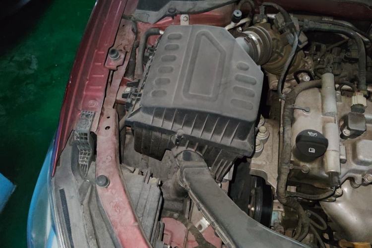 Used Chevrolet Cavalier 2018 320 Automatic Xinyue Edition Engine Bay Right