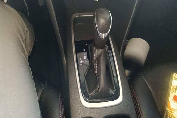 Used Chevrolet Cavalier 2018 320 Automatic Enjoyment Sunroof Edition Gear Lever