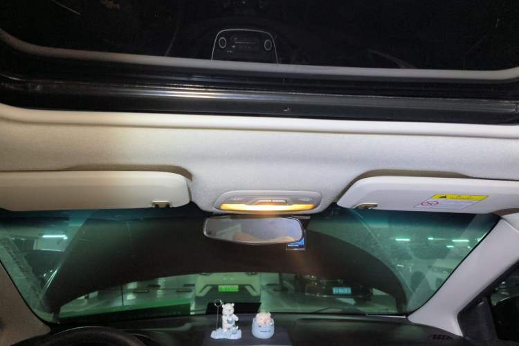 Used Chevrolet Cavalier 2018 320 Manual Xinyue Edition Headliner
