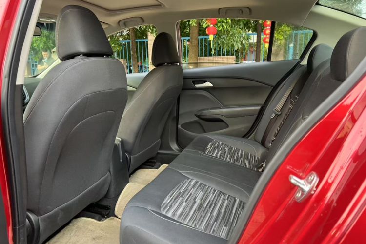 Used Chevrolet Cavalier 2018 320 Automatic Enjoyment Sunroof Edition Interior 4