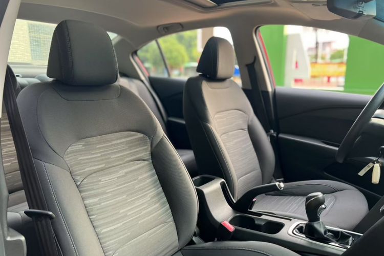 Used Chevrolet Cavalier 2018 320 Automatic Enjoyment Sunroof Edition Interior 5