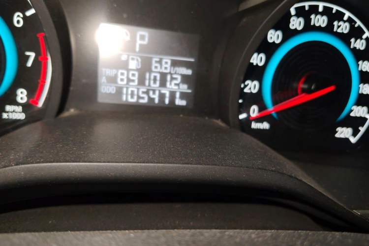 Used Chevrolet Cavalier 2018 320 Automatic Xinyue Edition Odometer Close Up