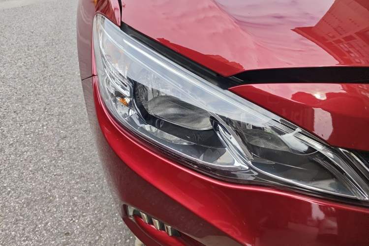 Used Chevrolet Cavalier 2018 320 Automatic Enjoyment Sunroof Edition Right Front Headlight