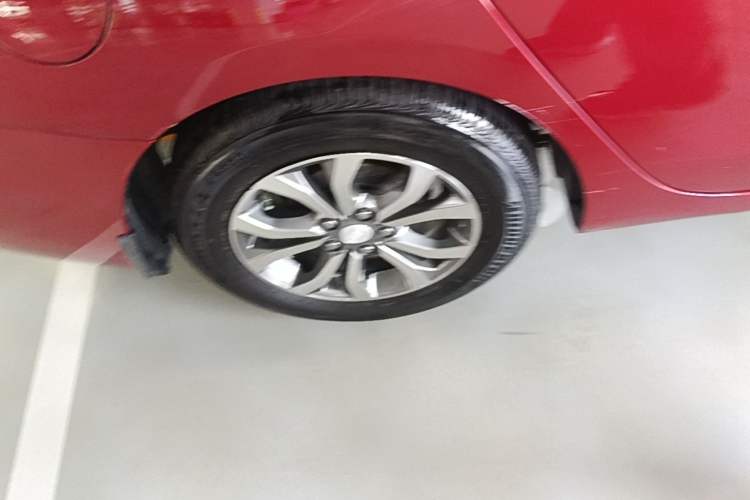 Used Chevrolet Cavalier 2018 320 Automatic Enjoyment Sunroof Edition Right Rear Wheel Hub