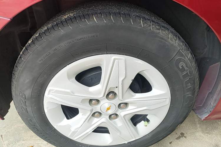 Used Chevrolet Cavalier 2018 320 Automatic Enjoyment Sunroof Edition Right Rear Wheel Hub