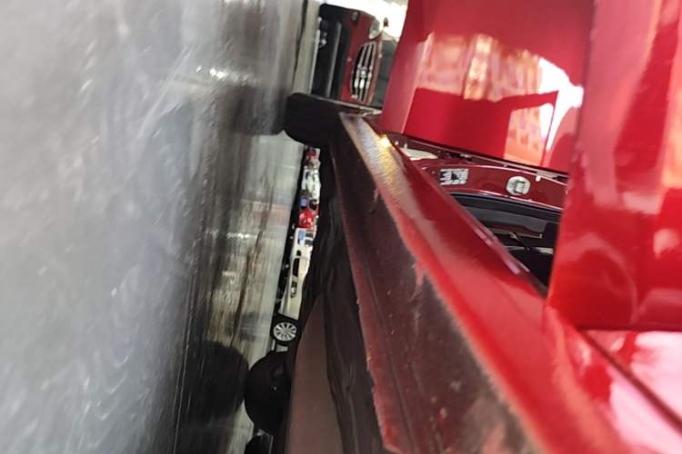 Used Chevrolet Cavalier 2018 320 Automatic Xinyue Edition Right Side Sill