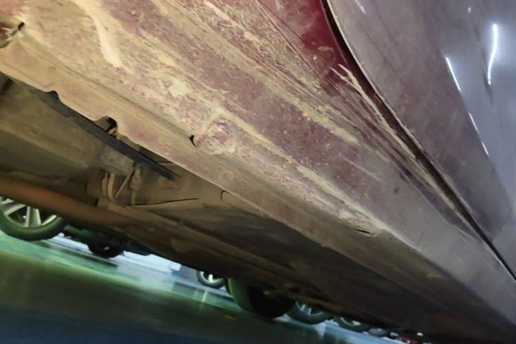 Used Chevrolet Cavalier 2018 320 Automatic Xinyue Edition Right Side Sill